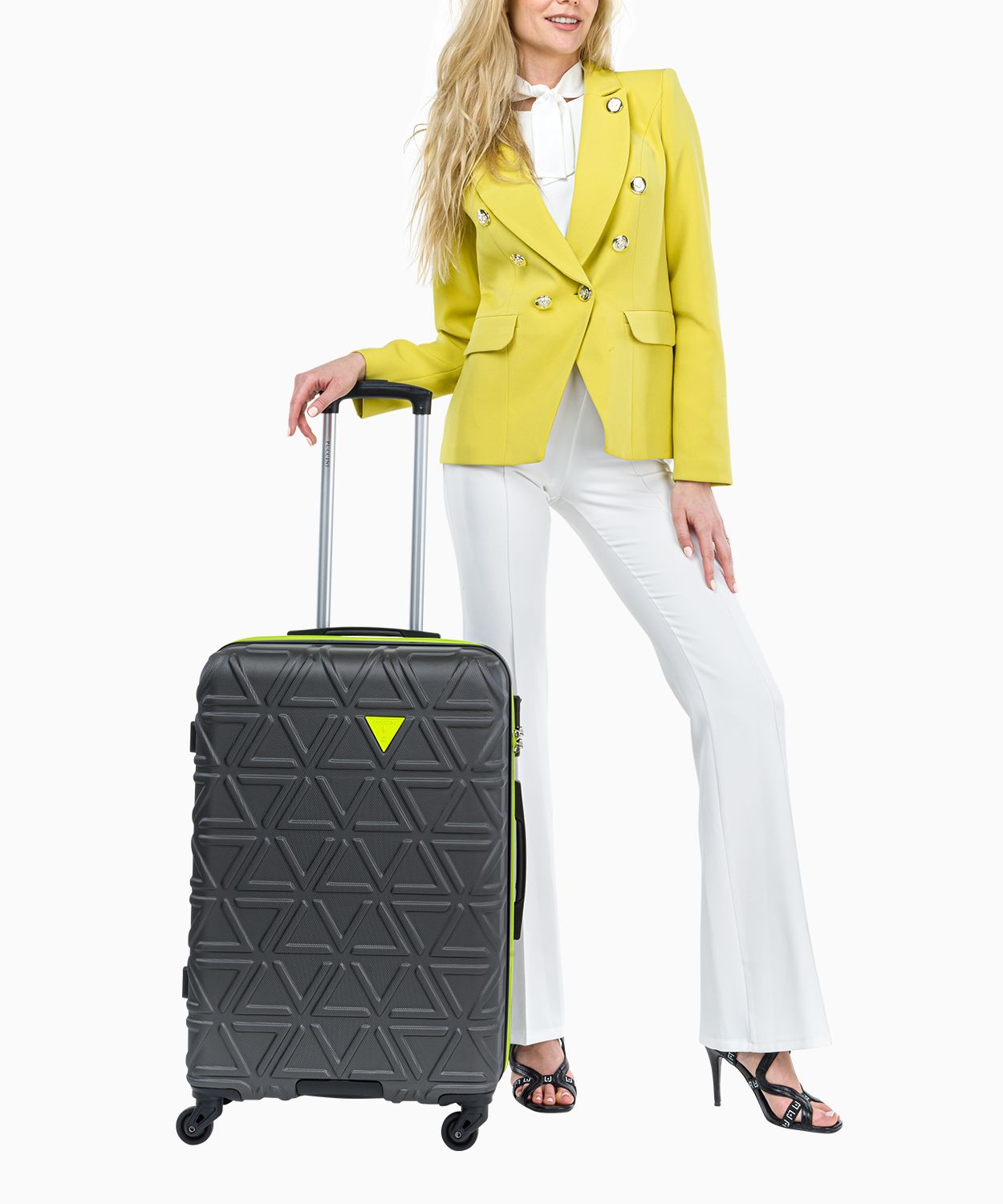 Stredne veľký sivý kufor s kontrastným povrchom