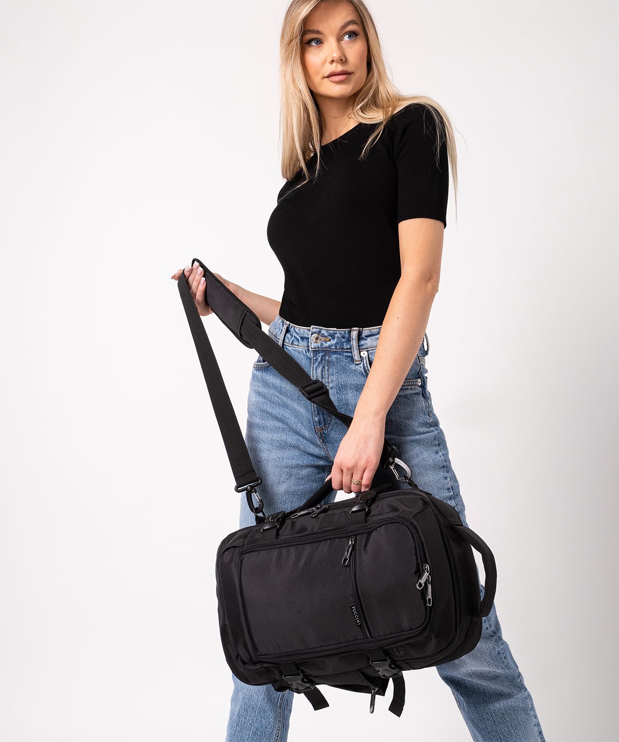 Multifunkčný batoh čierny